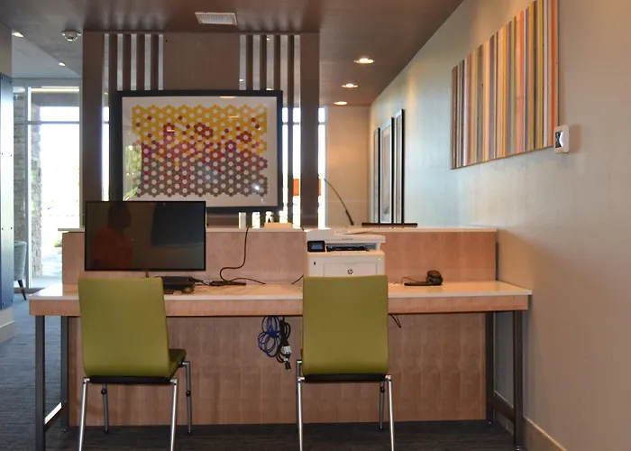 Holiday Inn Express & Suites Goodlettsville N - Nashville By Ihg