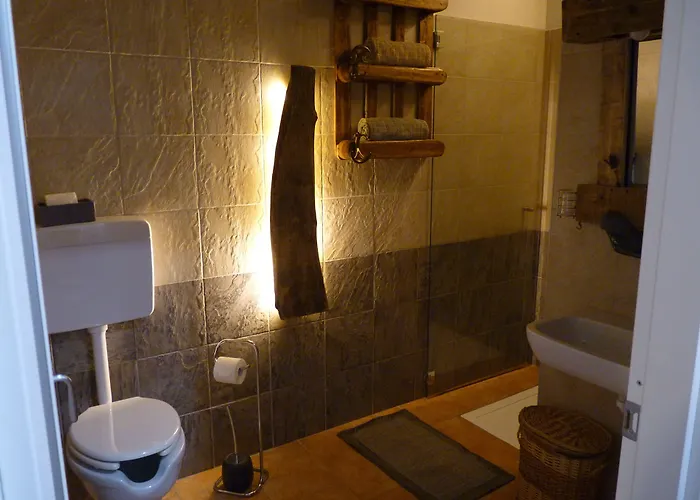 Ca'Luna Guest House