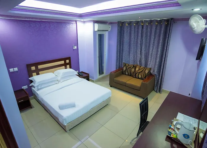 Euro Hotel And Apartments