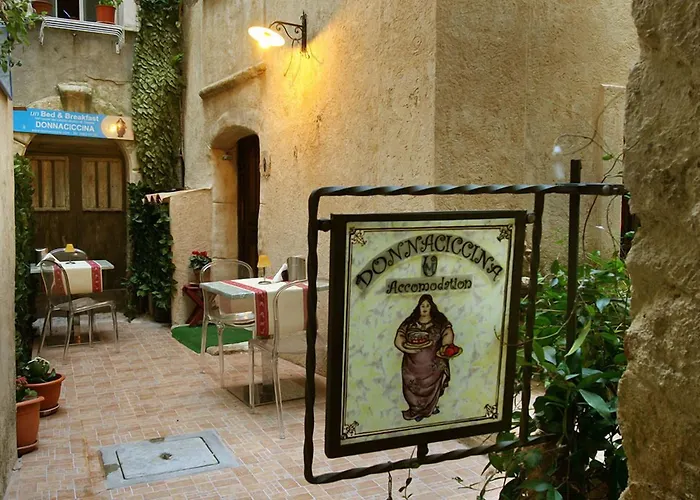 Donnaciccina Accomodation