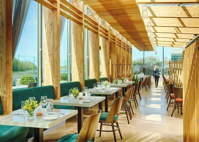 Ice House Hotel