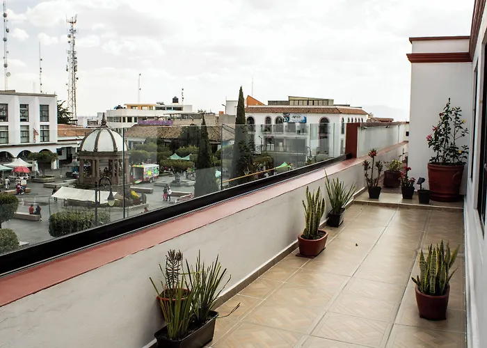 Mansion De Los Abuelos