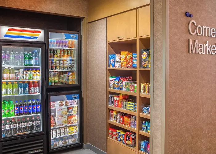 Fairfield Inn & Suites By Marriott Mcpherson