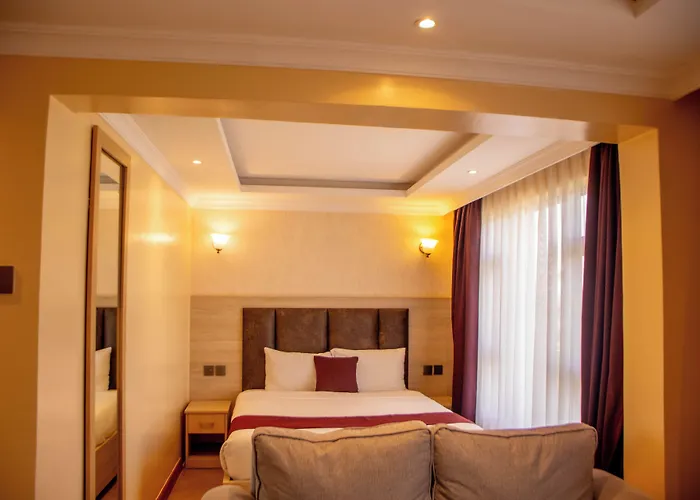 Mara Frontier Hotel