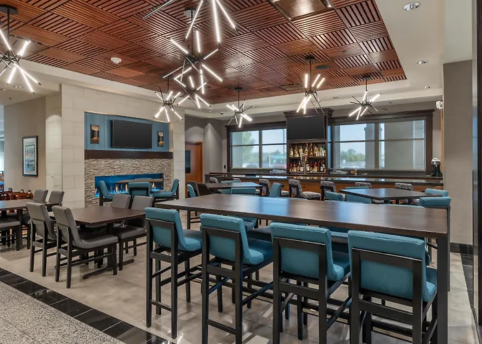 Drury Plaza Hotel Columbia East