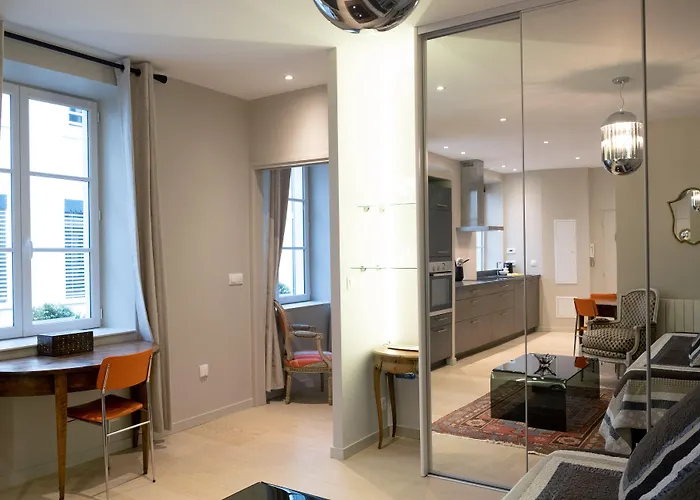 Mhl - Maison Hotel Lyon