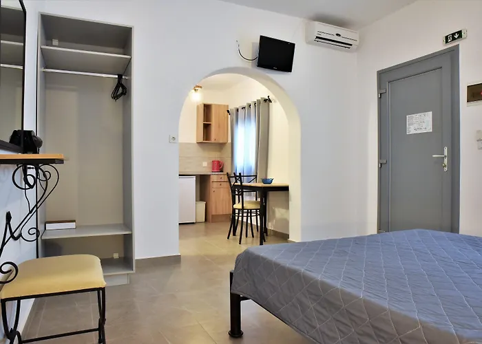 Kafouros Hotel