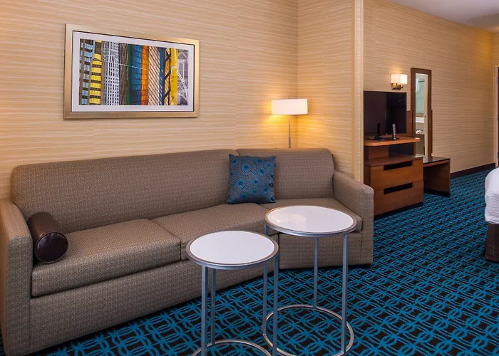 Fairfield Inn & Suites By Marriott St. Louis Westport