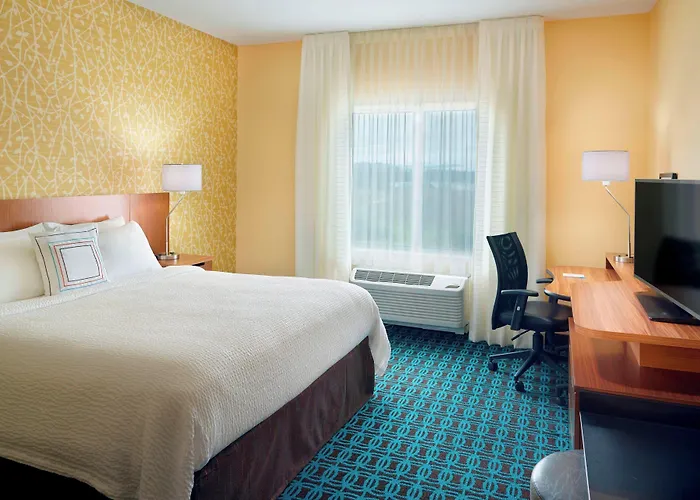 Fairfield Inn & Suites By Marriott Hendersonville Flat Rock