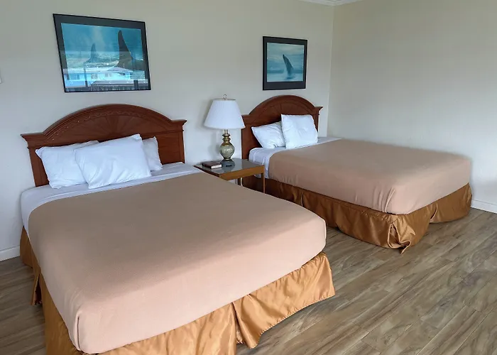 Winchester Bay Inn