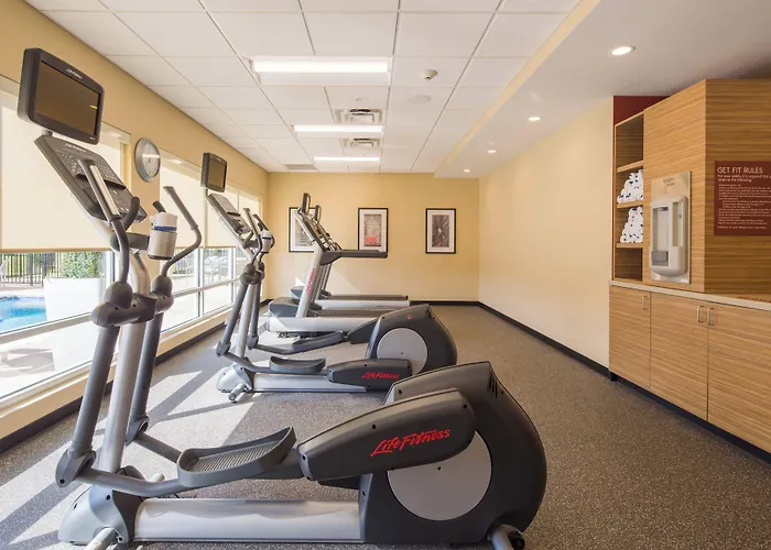 Towneplace Suites By Marriott Cleveland
