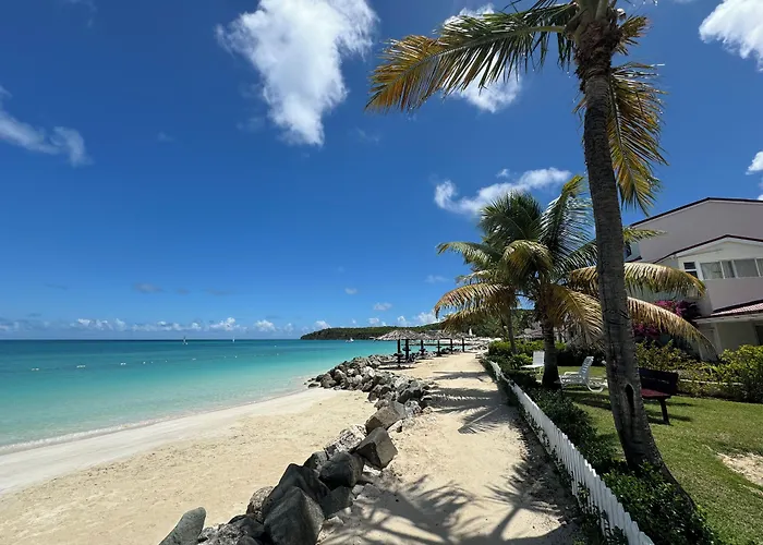 Dickenson Bay Oasis At Antigua Village