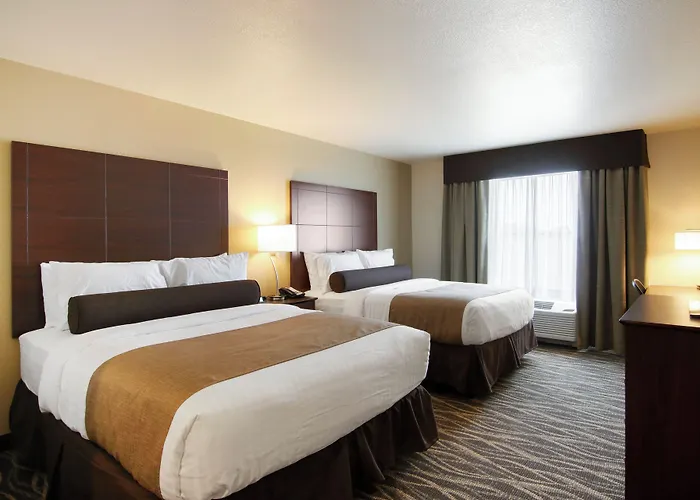 Cobblestone Inn & Suites - Menomonie/Uw-Stout