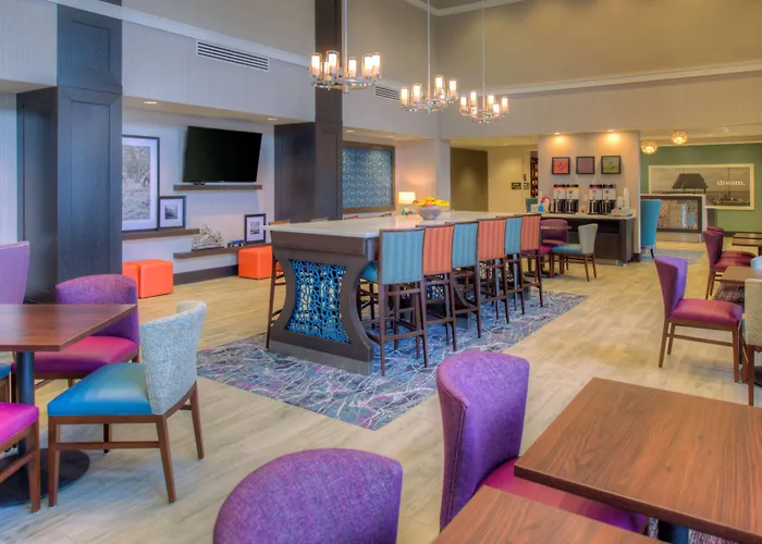 Hampton Inn & Suites Wixom/Novi/Detroit, Mi