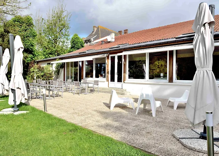 Logis Hotel & Restaurant - Le Manoir De Gavrelle