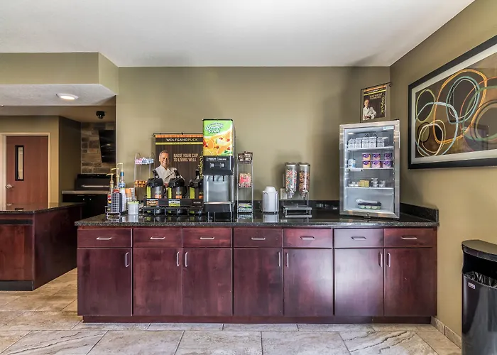 Cobblestone Inn & Suites - Barron