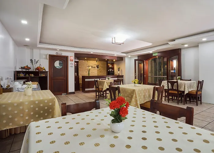 Hotel Podocarpus
