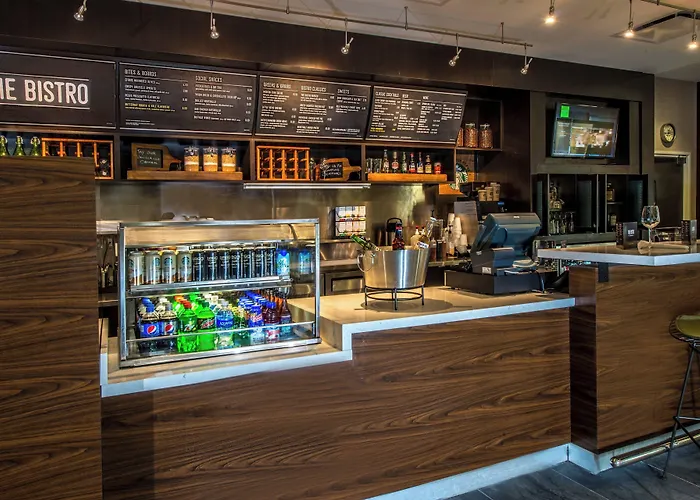 Courtyard By Marriott Somerset