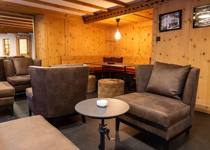 Home Hotel Arosa