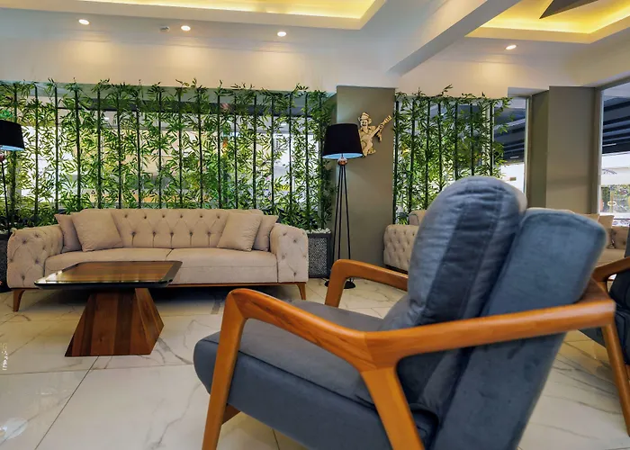 Miss Cleopatra Hotel