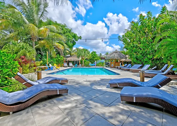 Siesta Key Palms Resort