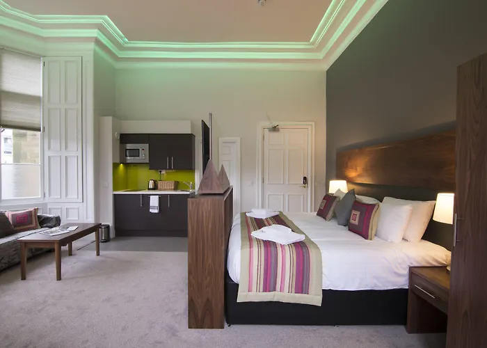 Court Residence Aparthotel