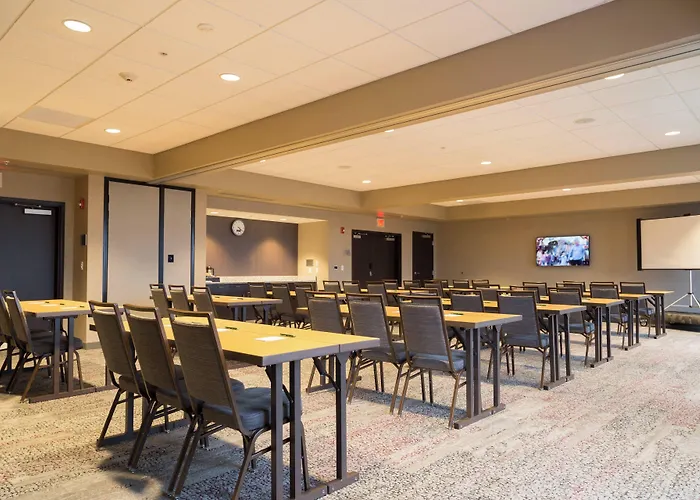 Courtyard By Marriott Morgantown