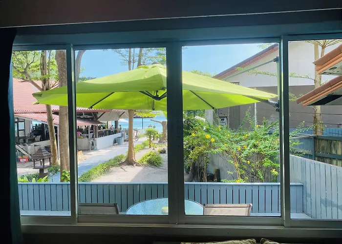 Bella Vista Beach Resort Koh Lipe