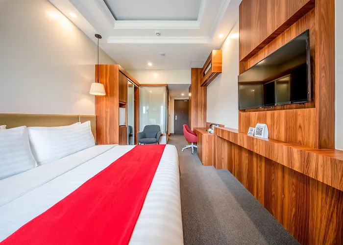 Best Western Plus Hotel Subic