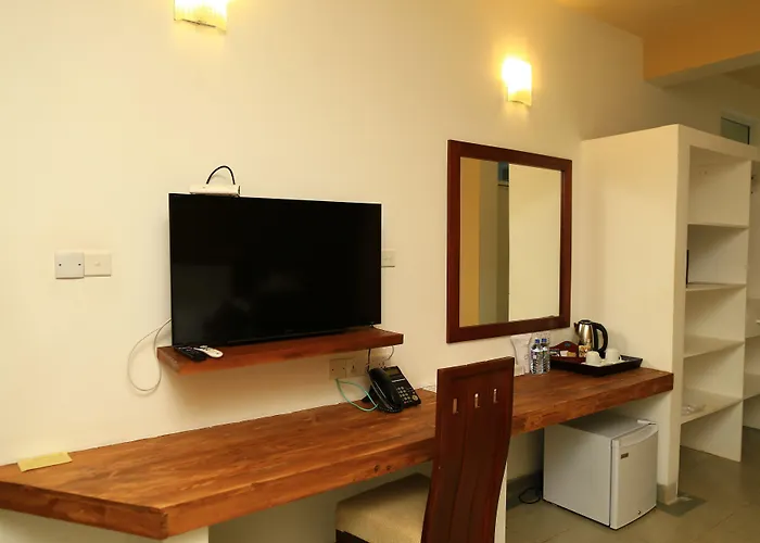 Amaranthe Bay Resort & Spa