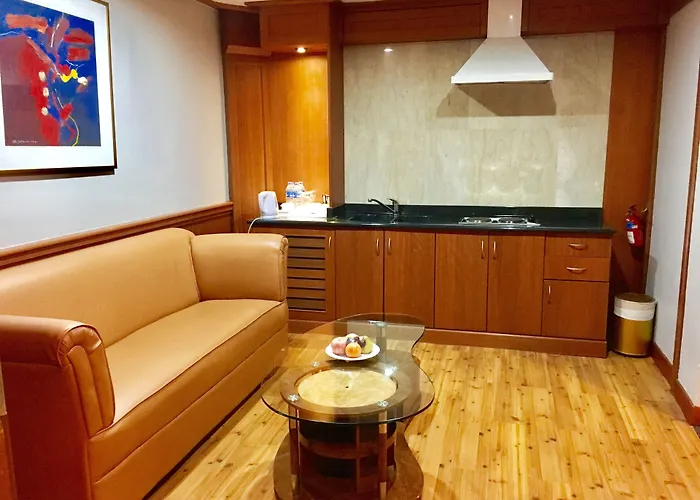 Planet Holiday Hotel & Residence