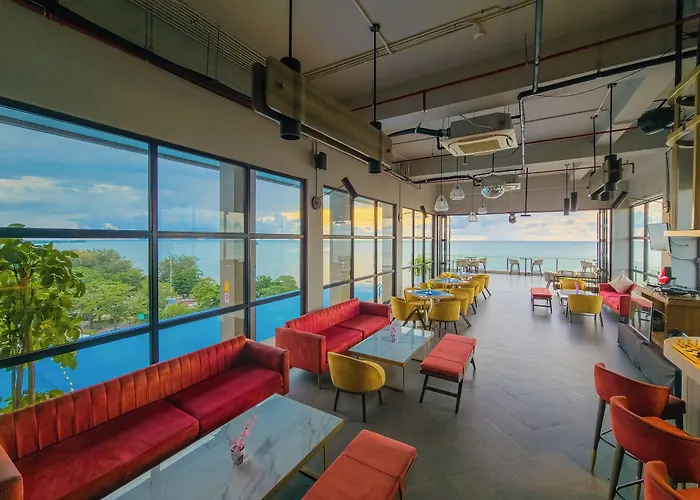 Golden Tulip Essential Belitung