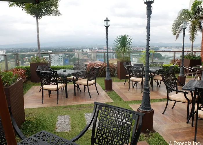 Central Park Tower Resort