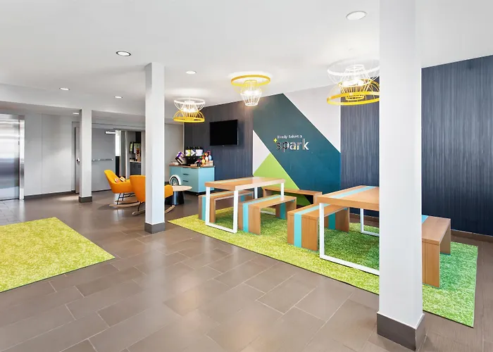 Spark By Hilton Rochester South