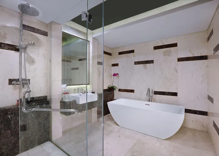 Quest San Denpasar By Aston