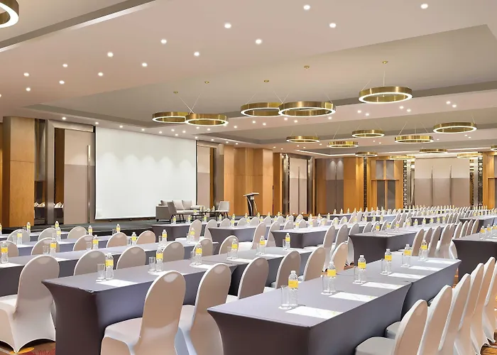 Holiday Inn & Suites Jakarta Gajah Mada By Ihg