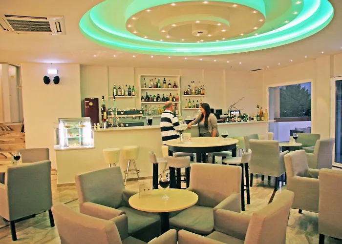 Samos Bay Hotel by Gagou Beach