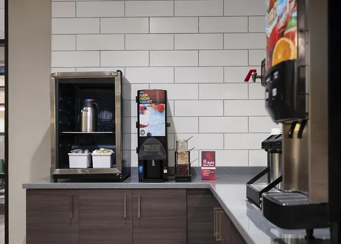 Best Western Plus College Station Inn & Suites