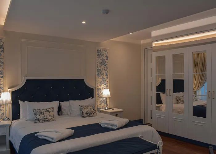 Parc Royal Suites Hotel