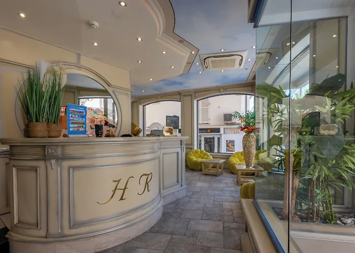 Hotel Le Rocher