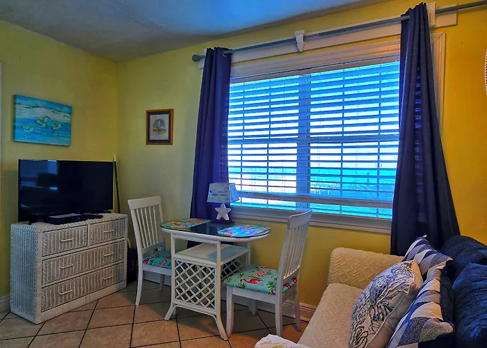 Oceanfront Sea Scape Motel