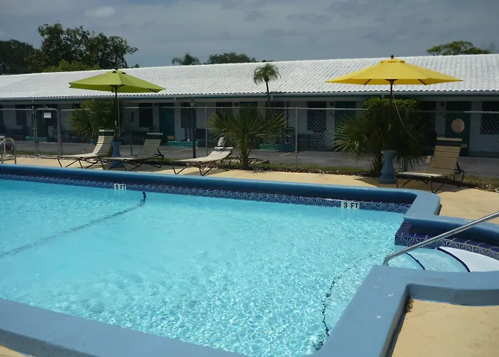 Palm Court Motel