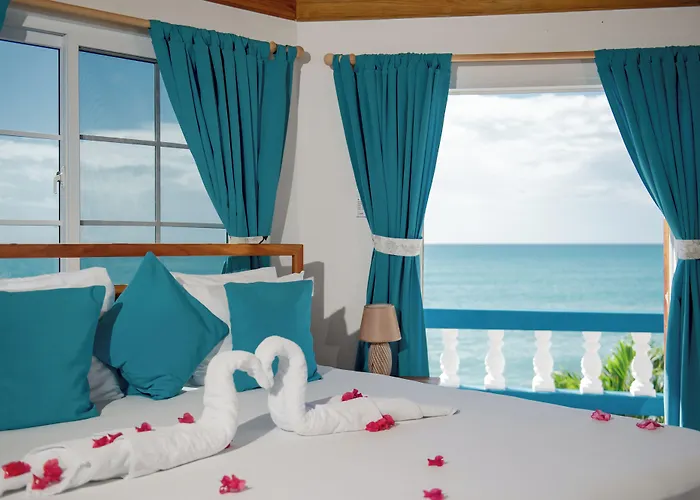 Beyond Sunset Resort & Villas