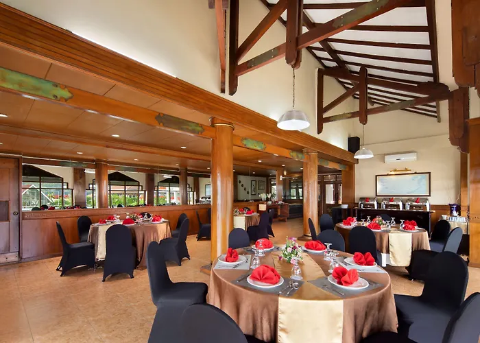 Royal Hotel And Villa Batu