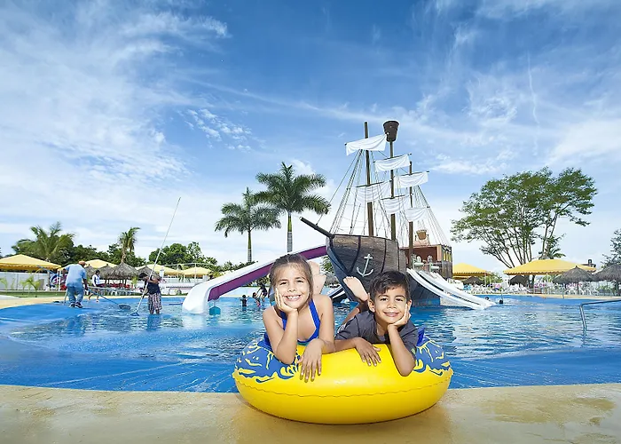 Splash Inn Nuevo Vallarta & Parque Acuatico