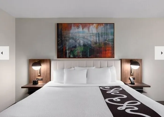 La Quinta By Wyndham Knoxville Central Papermill