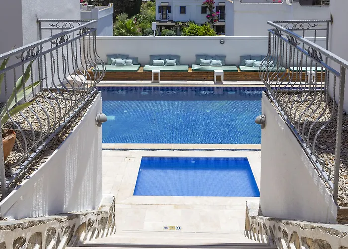 La Brezza Suite & Hotel