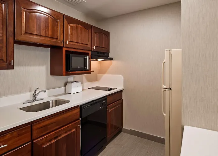 Best Western Plus Portsmouth Hotel & Suites