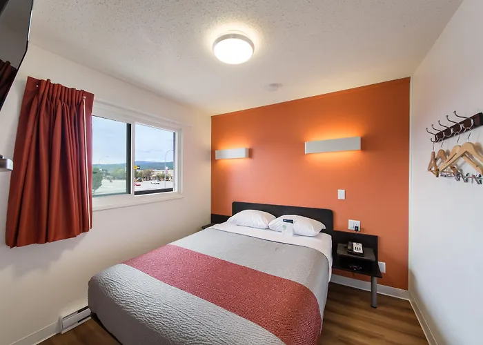 Motel 6 Cranbrook