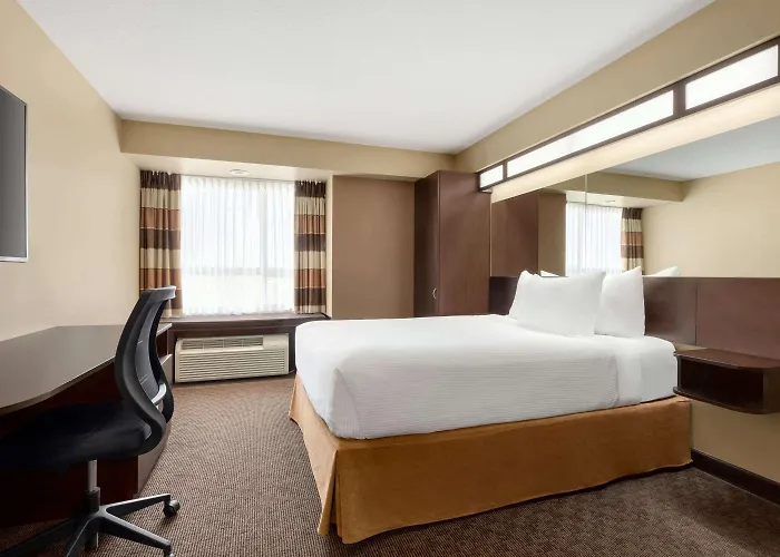 Microtel Inn And Suites By Wyndham Weyburn